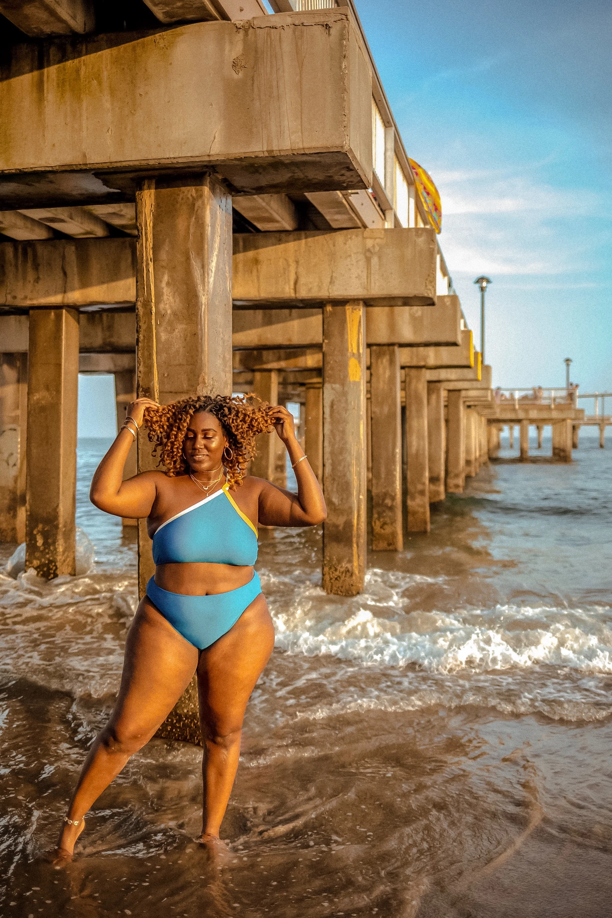Beach Ready with Summersalt — Plus Size Fashion Influencer